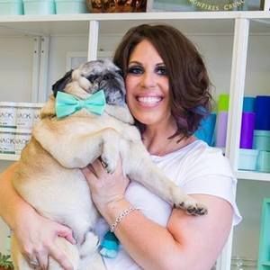 Meet your Posher, Dina